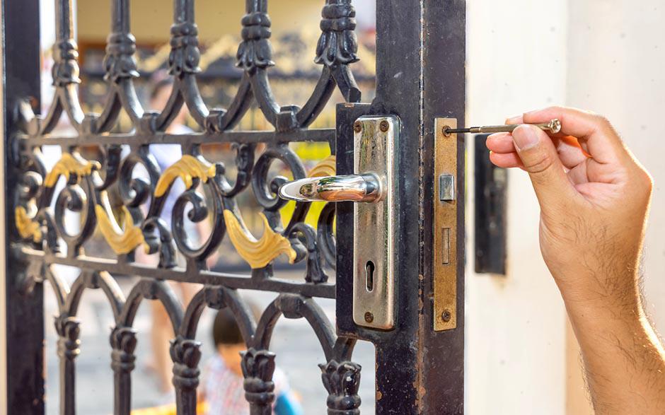 tarif serrurier ouverture de porte Fresne-Léguillon