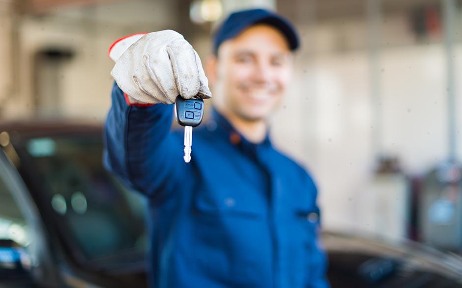 service serrurier prix Paris 8